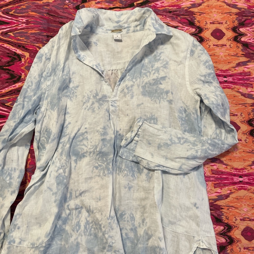 small magaschoni 100% linen light blue tie dye blouse